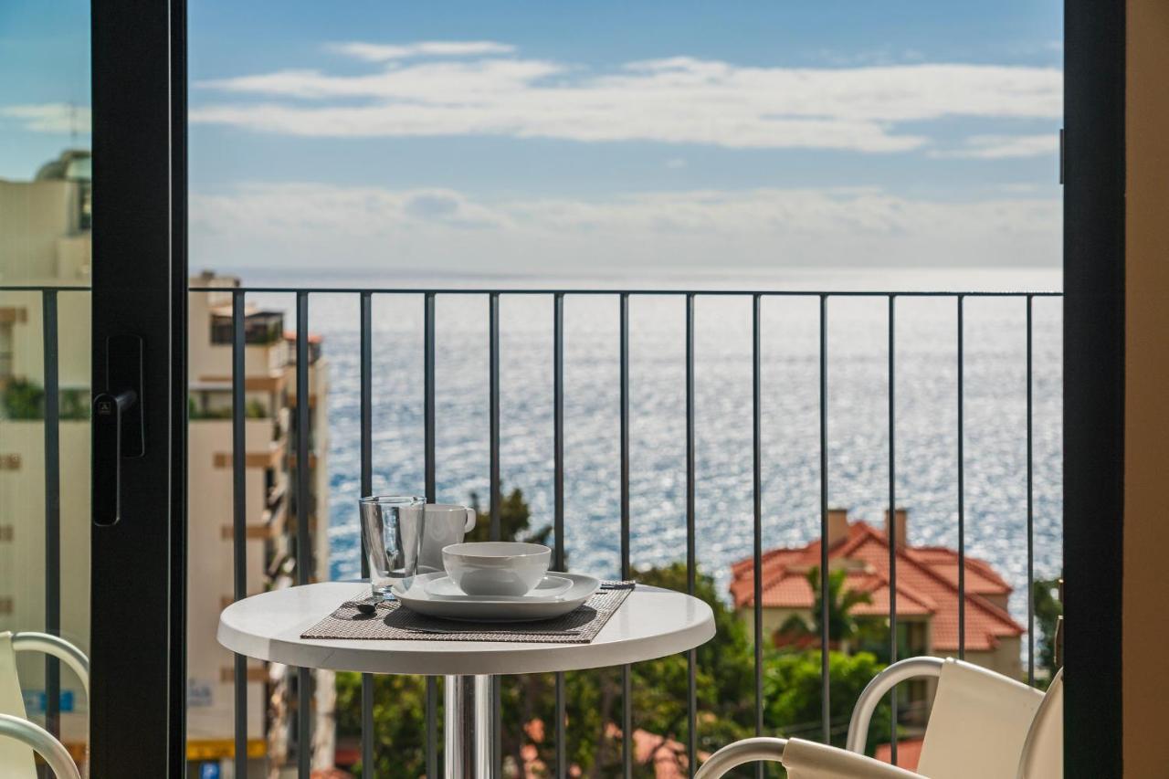 Monumental Plaza By Petit Hotels Funchal  Exterior foto