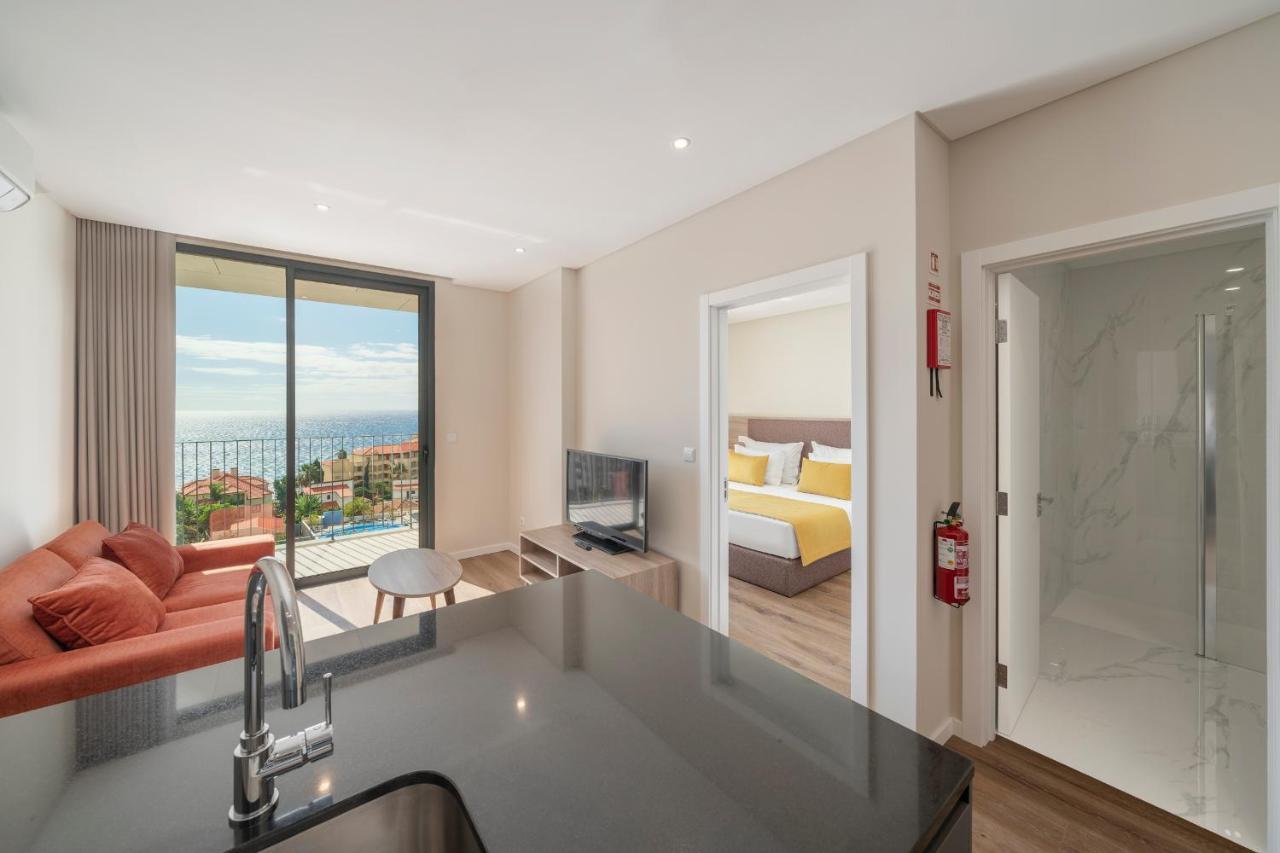 Monumental Plaza By Petit Hotels Funchal  Exterior foto